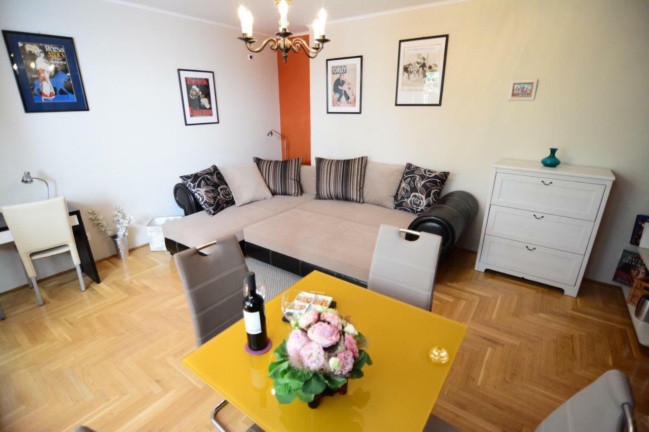 Downtown Garden Isle In Urban Style-Free Parking Apartment Budapesta Exterior foto